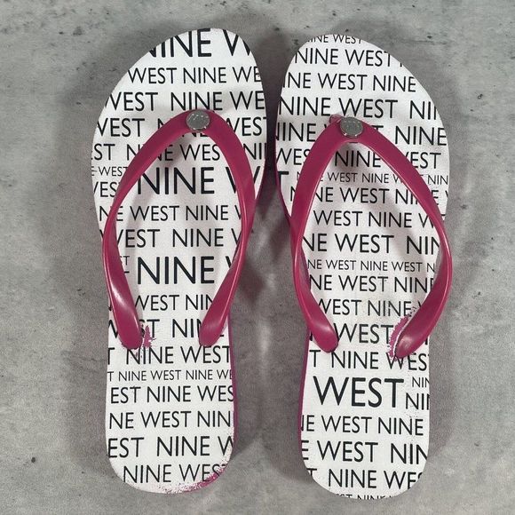 Nine West Women's Pink White Logo Flip‎ Flops Size 8 (Large) Water Shoes Slides - Picture 3 of 6